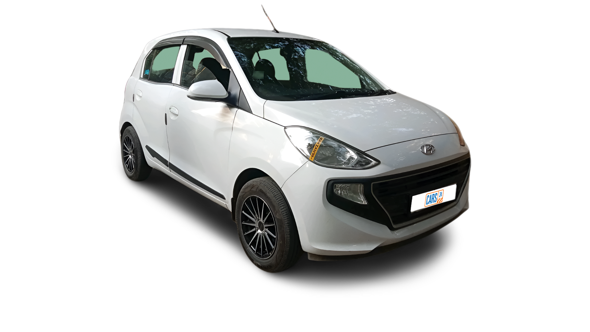 Hyundai NEW SANTRO-img